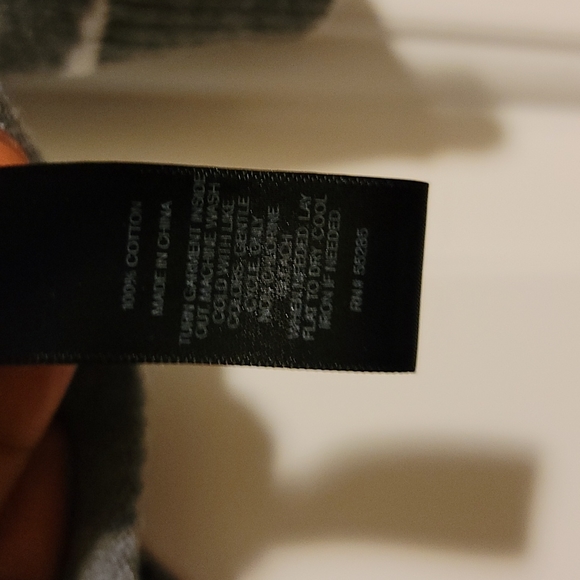 Sweater - Picture 5 of 5